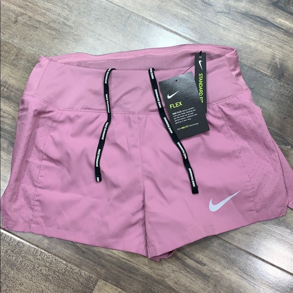 NIKE Women’s running shorts with Dri-Fit Technolog - Picture 11 of 16